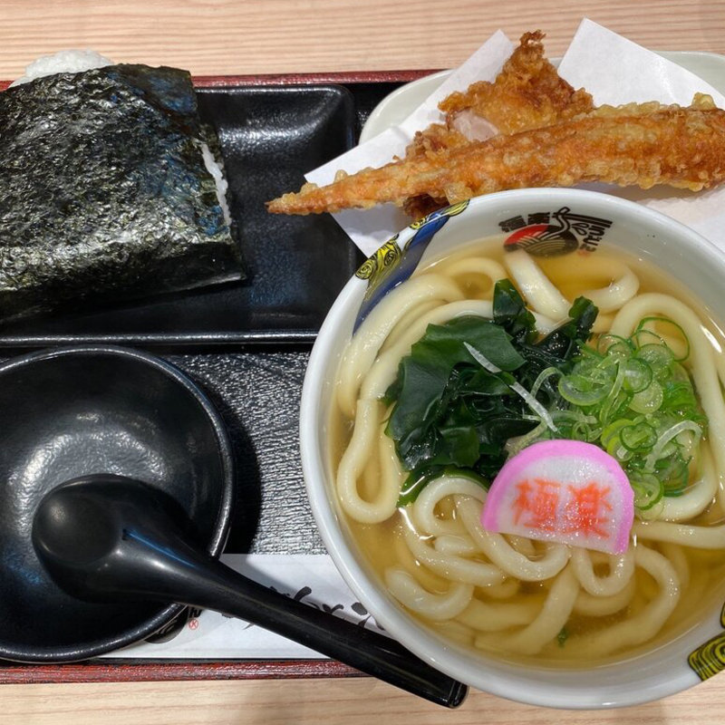 巨大鶏天天むすSet(極楽うどん うどんと酒とお出汁と、)