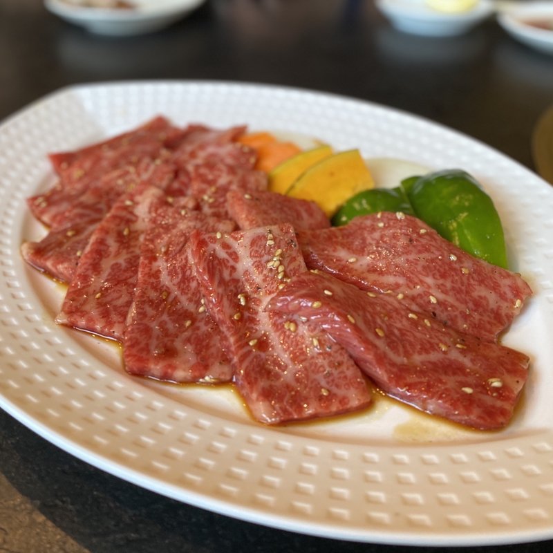 上カルビ(羅羅亭 （ララテイ）)