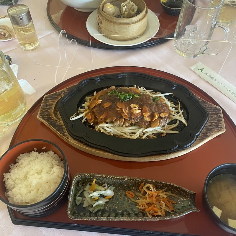 ポークステーキ(宮の森カントリー倶楽部 レストラン )