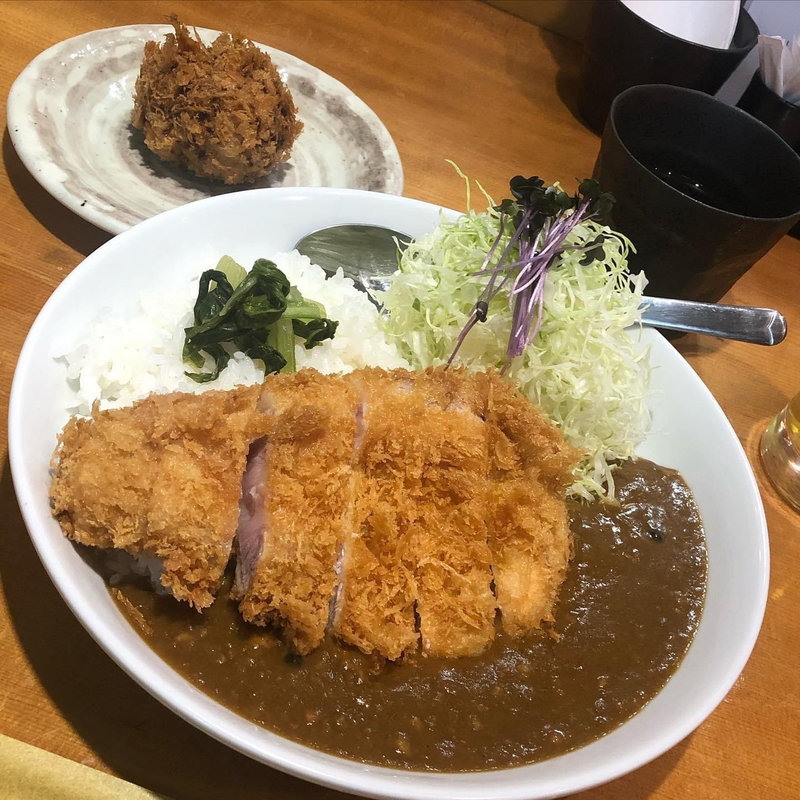カツカレー(とんかつLab)