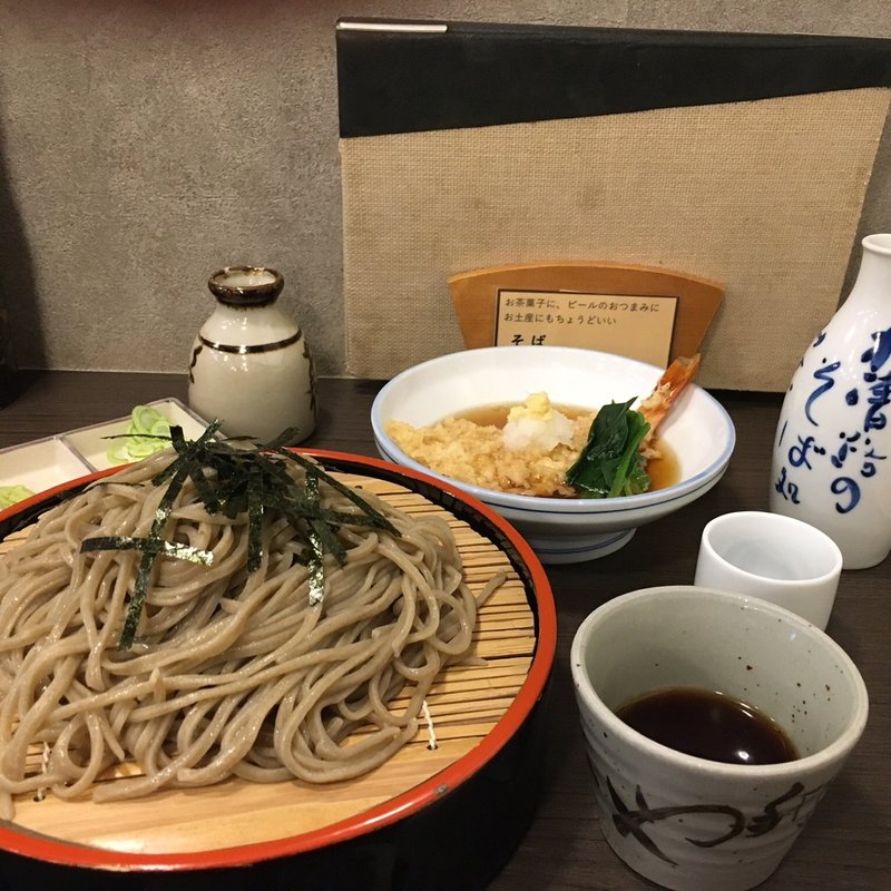 ざる（2枚）、とろろ、鳥ぬき(くるまや本店 （くるまやほんてん）)