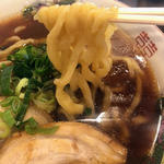 手打ち醤油(超多加水純手打ち麺 仁しむら)
