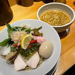 鶏と蛤の濃厚つけ麺(むぎとオリーブ 銀座店)