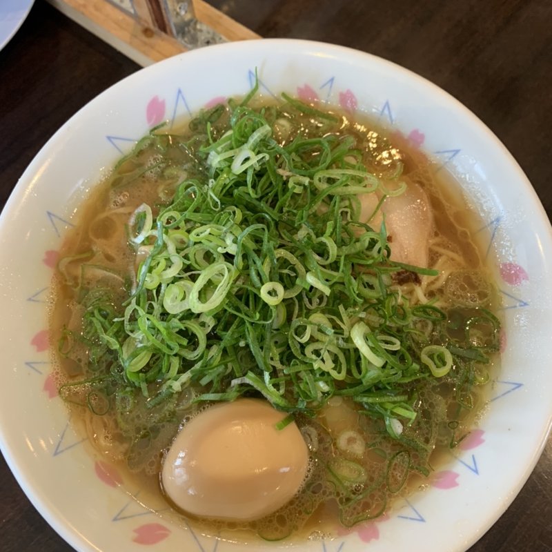 ネギそば(味付玉子入り)(和歌山中華そば のりや食堂)