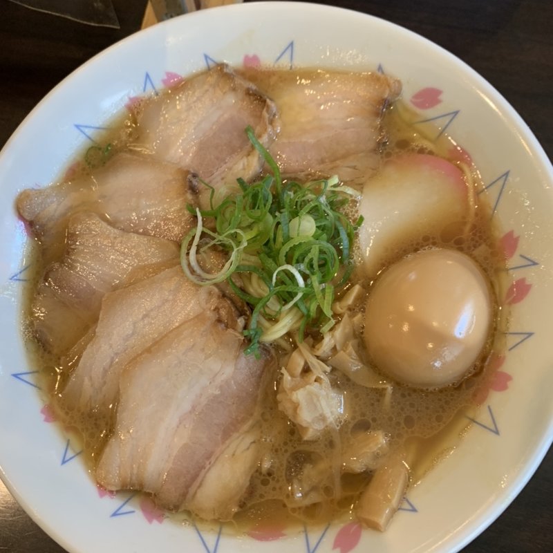 チャーシューそば(味付玉子入り)(和歌山中華そば のりや食堂)