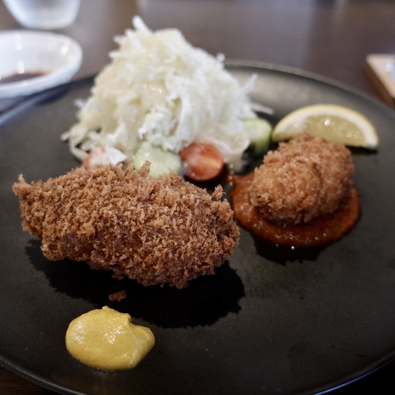 黒毛和牛100%メンチカツ(キッチン俊貴)