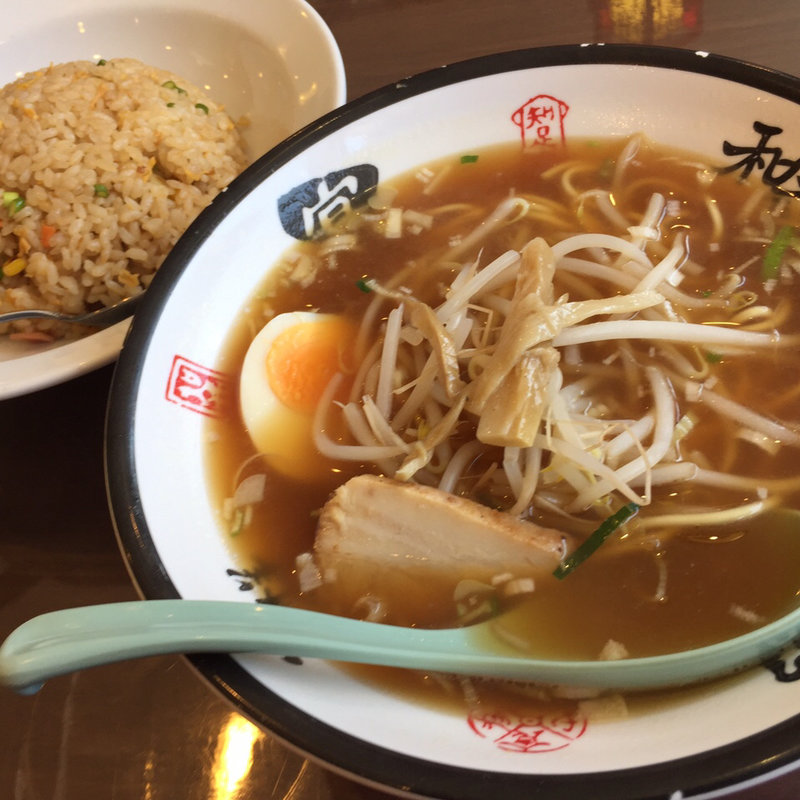 ラーメンセット(醤油ラーメン 炒飯)(台湾料理 恒豐館)