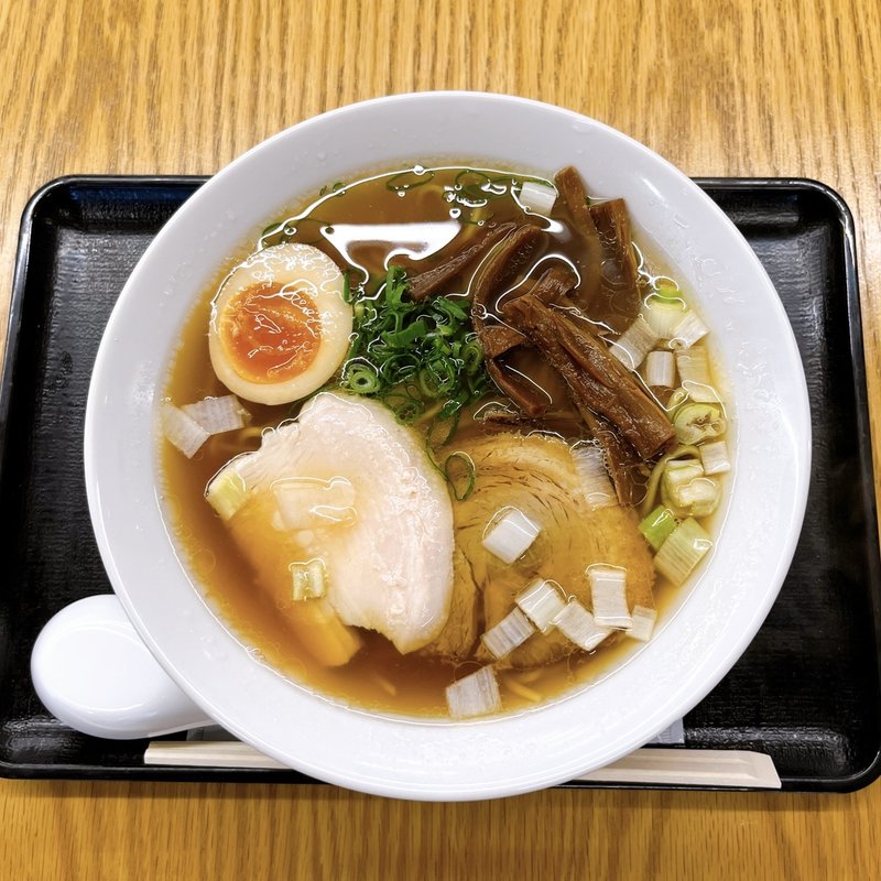 朝のとりそば(鳥藤とりそばスタンド)