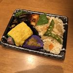 銀鮭西京味噌焼たけのこ弁当