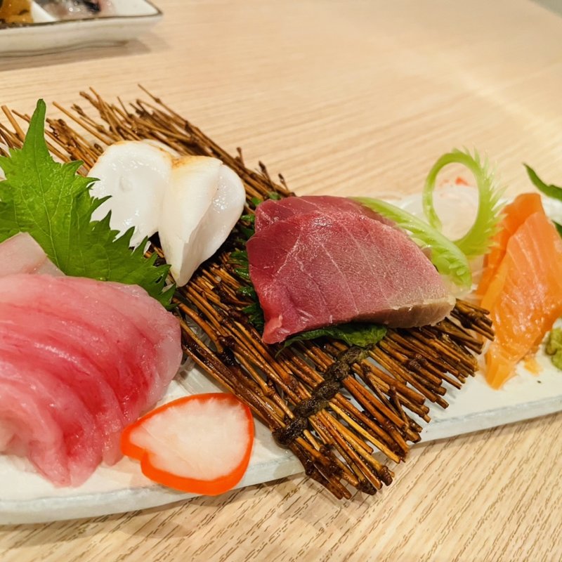 お刺身盛り合わせ(かみ磯 北第1ふ頭　札幌時計台店 )