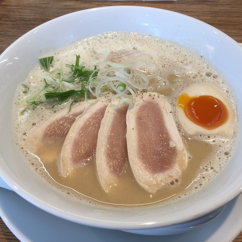 鶏白湯ラーメン(ラーメンショップ いろどり)