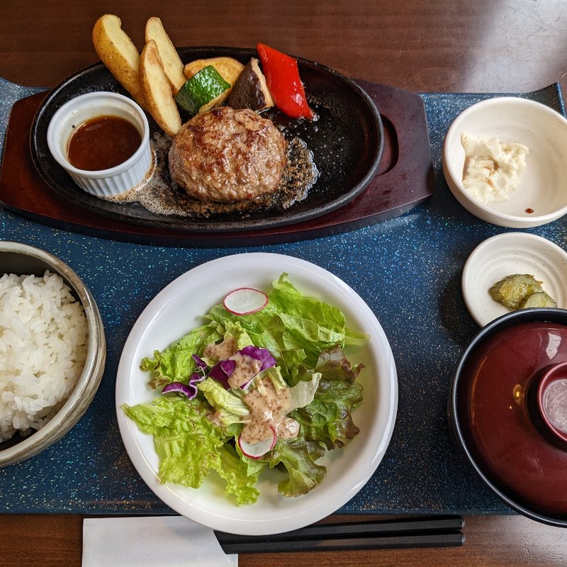 ハンバーグランチ定食(源喜屋盛岡店)