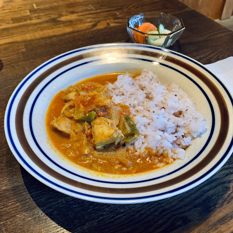 チキンカレー(ハライソ )