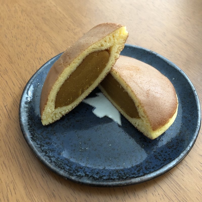 野菜餡のどら焼き　南瓜(麻布野菜菓子 銀座店)
