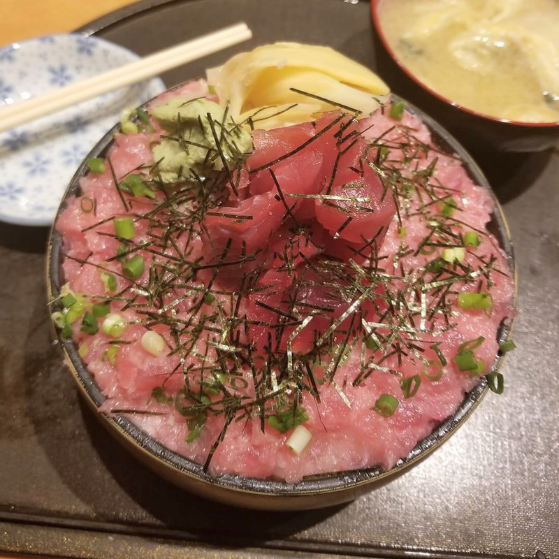 ねぎとろ丼(すし定)