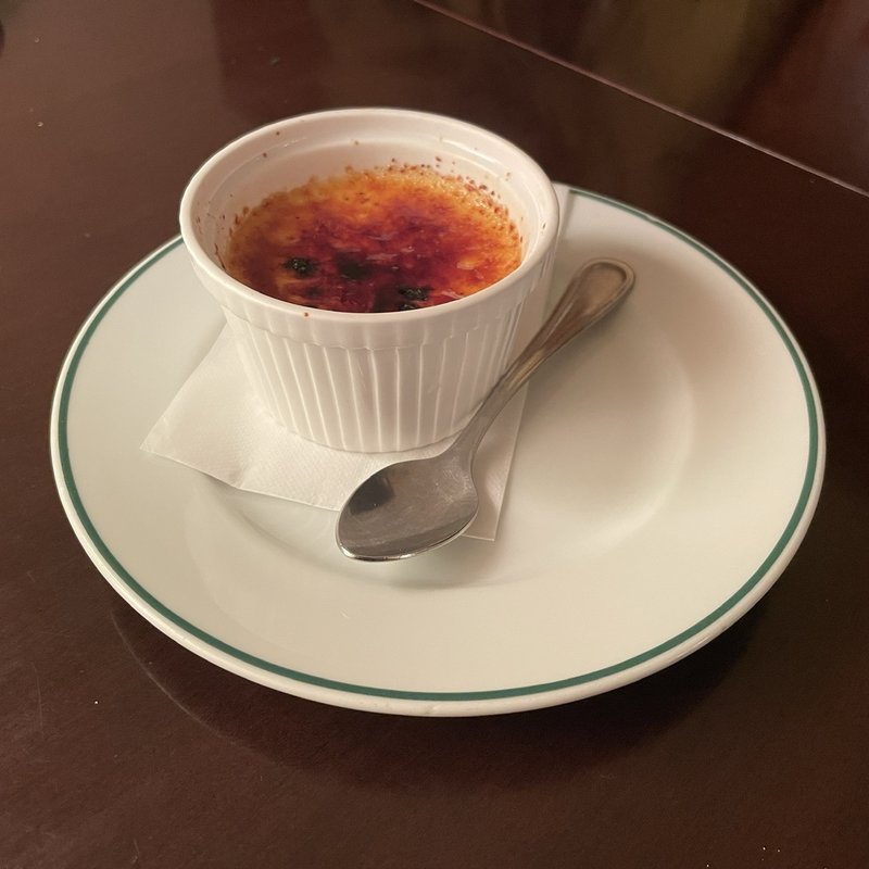 クレームブリュレ(ブラッスリーオザミ丸の内)