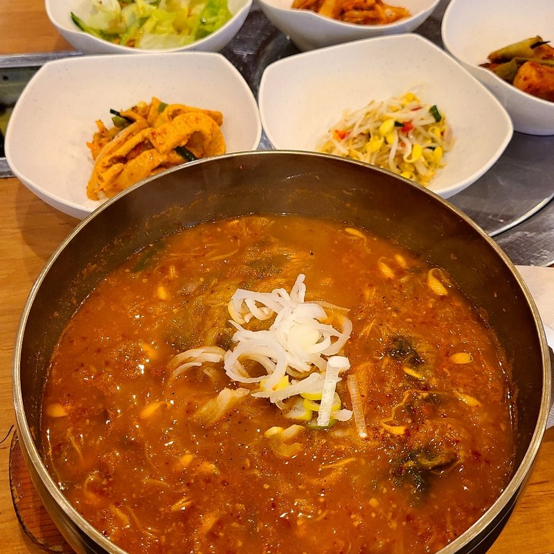 ウゴジスープ(テ～ハンミング)