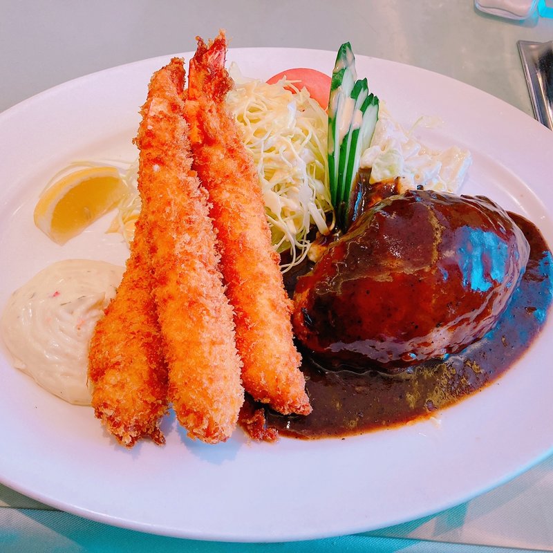 ハンバーグ&エビフライ(コーヒーサロン･タカセ 池袋別館)