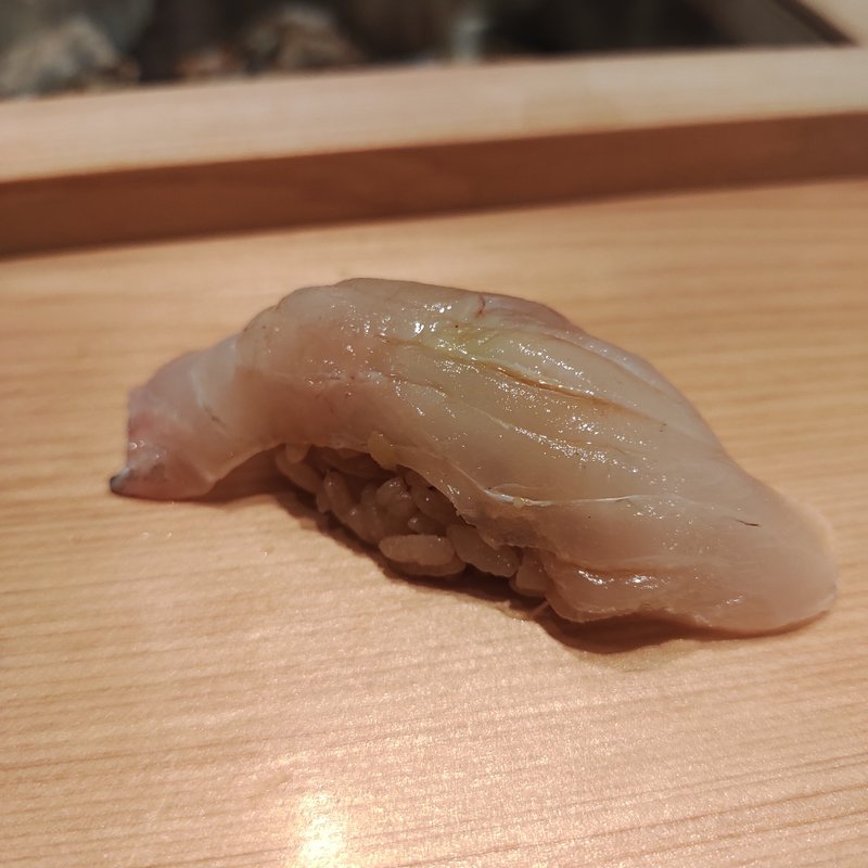 金目鯛昆布〆(すし光琳（コウリン）)