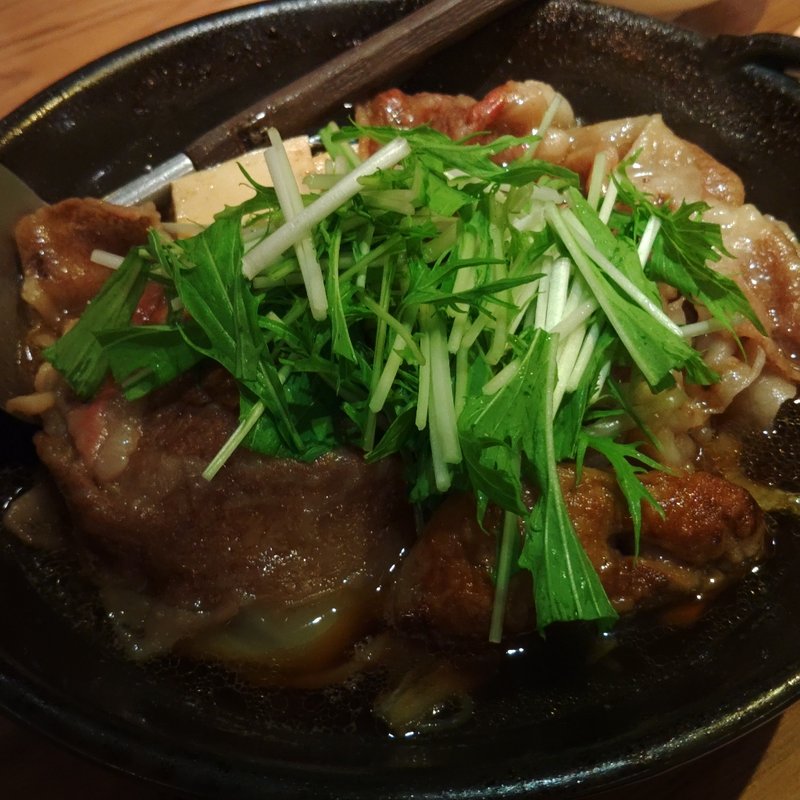 すき焼きのフォアグラ乗せ(俺の割烹 銀座本店)