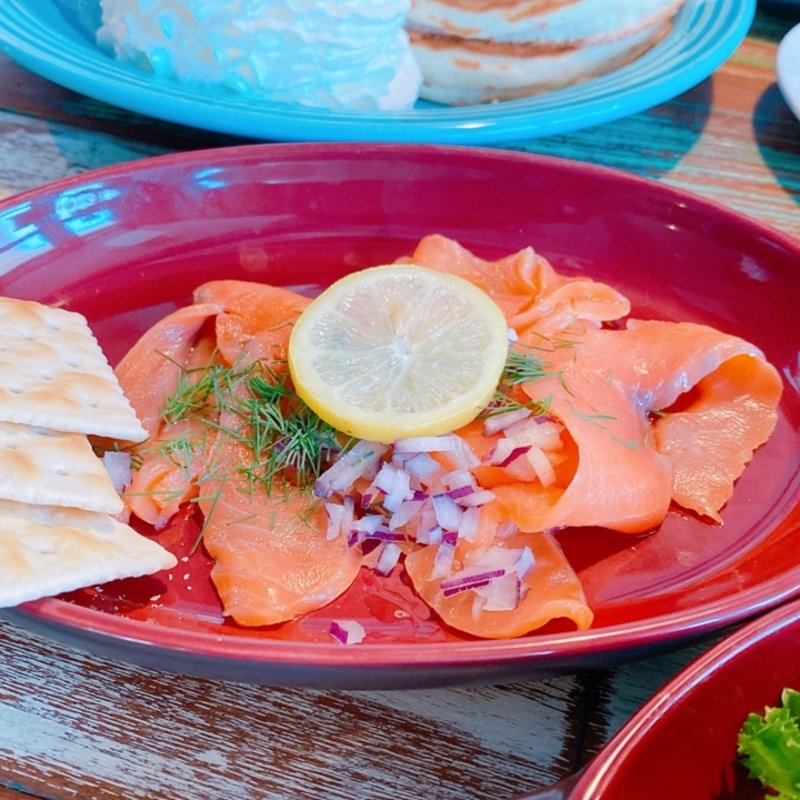 サーモンのカルパッチョ(コナズ珈琲　太田)