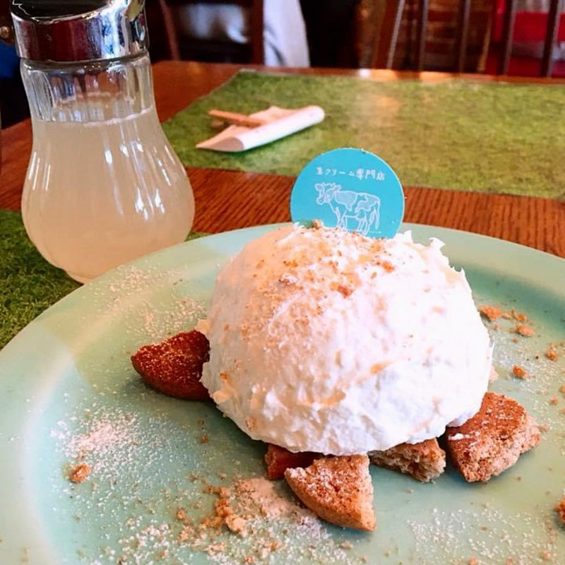 生クリームチーズケーキ(生クリーム専門店 Milk 新宿店)