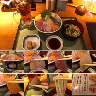 本日の三崎海鮮丼(えん屋 中野北口店 （エンヤ）)