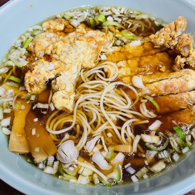 骨付豚唐揚げそば(又一順 （ゆういしゅん）)