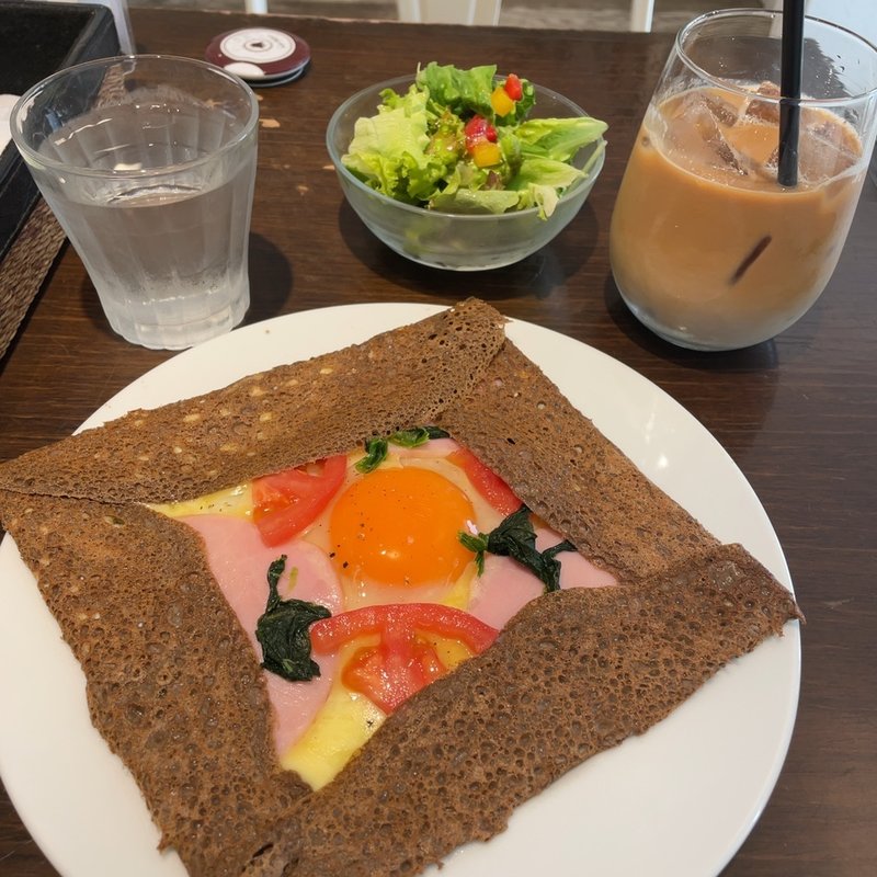 ランチセット(ガレットコンプレ)(MELANGE De SHUHARI 広島 （メランジュ ドゥ シュハリ）)