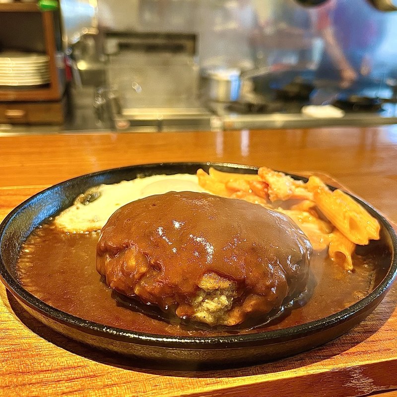 鉄板ハンバーグ 160㌘(ハンバーグ&スパゲティ とまと)