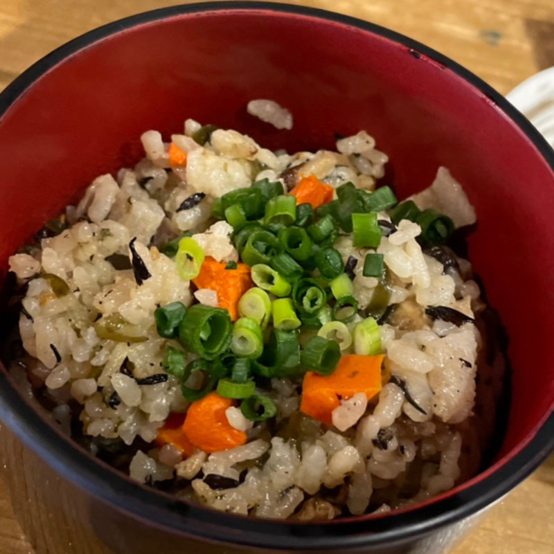 ジューシー(北谷殿内)