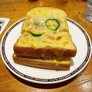 たっぷりたまごのピザトースト(コメダ珈琲店 栄・広小路店 )