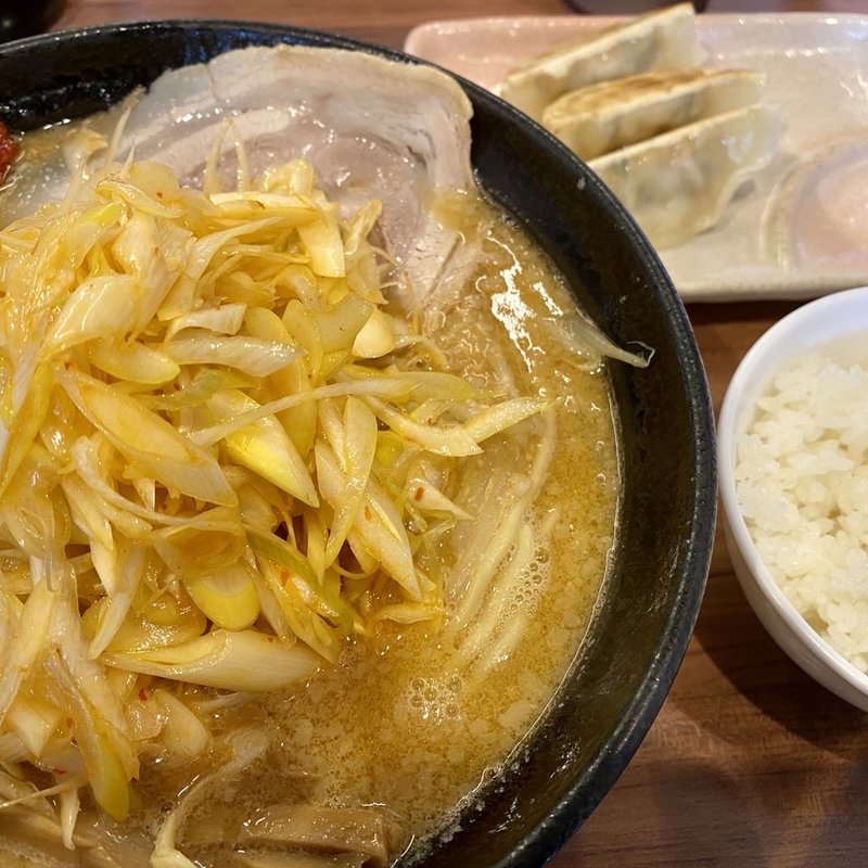 味噌辛ネギらーめんランチセット(なりたけ 池袋店)