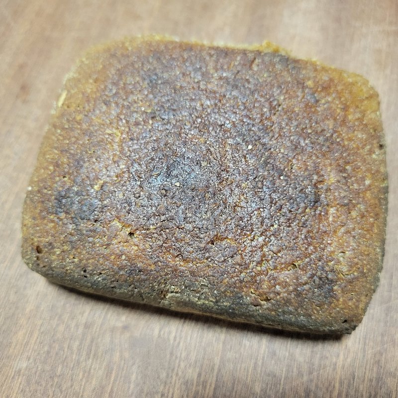 型焼きライ麦プレーン(ライ麦ハウスベーカリー)