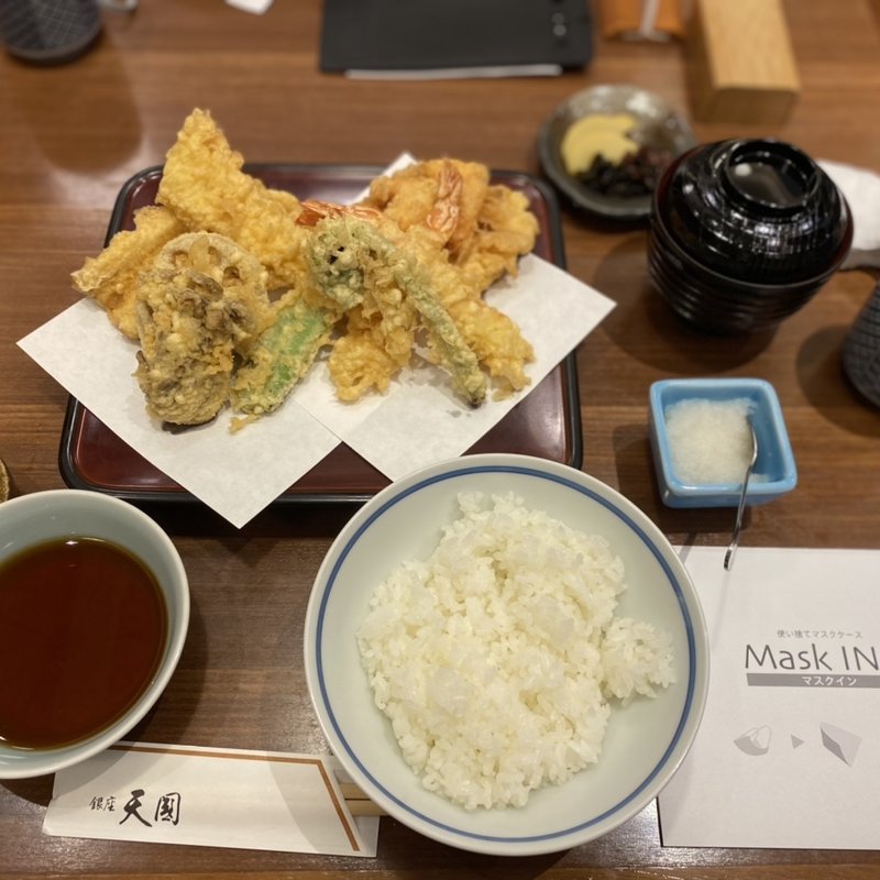天ぷら盛合わせ竹(2750)ご飯セット(550)(銀座 天國 本店)