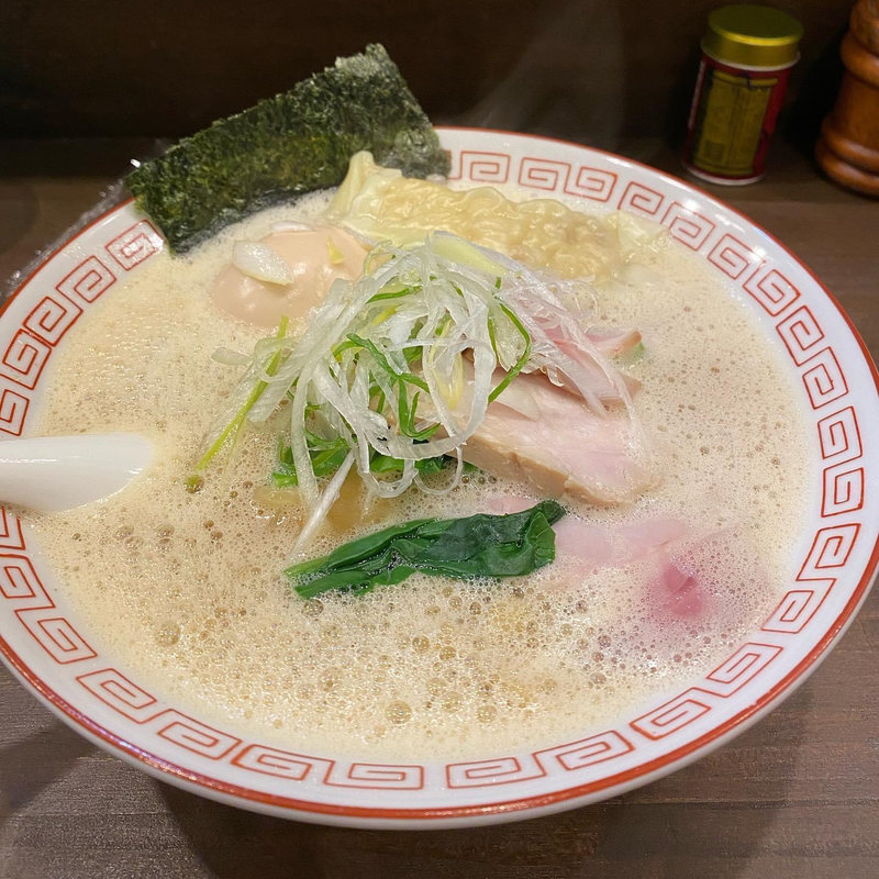 特製鶏白湯(醤油)(麺屋 誠栄)