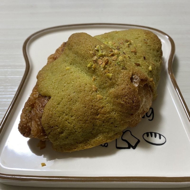 ピスタチオのクロワッサン・オン・ザ・マンド(Le Petit Mec 新大阪駅)