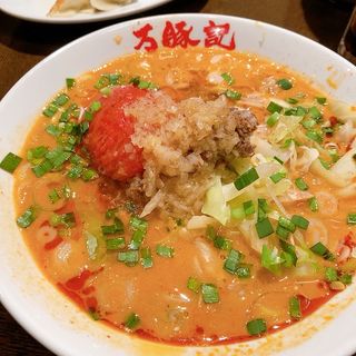 赤トマト坦々麺(万豚記 基町クレド・パセーラ店 )
