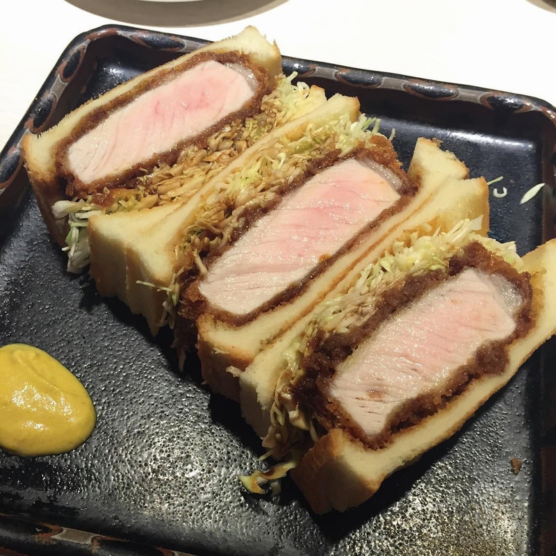 ロースカツサンド(ポンチ軒 )