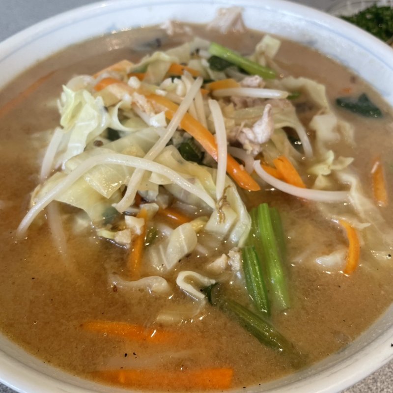 味噌野菜ラーメン(金龍飯店)