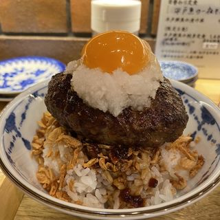 平戸バーグ丼（シングル）(おばんざいと串と酒 平戸からありがとう)