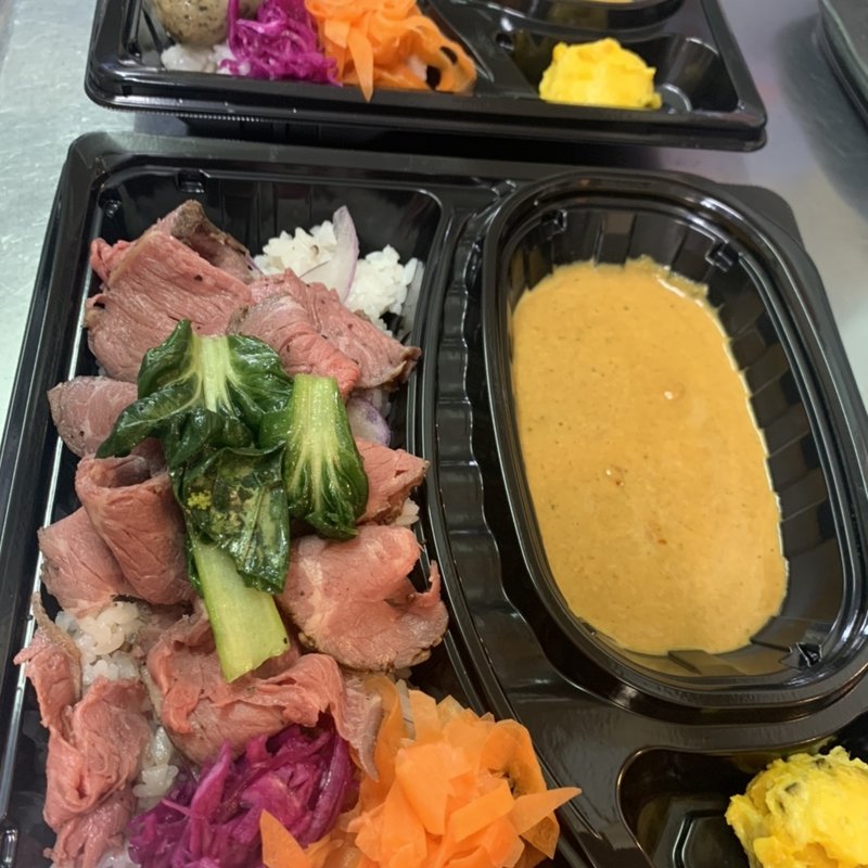 ローストビーフ(ベビーダ花)