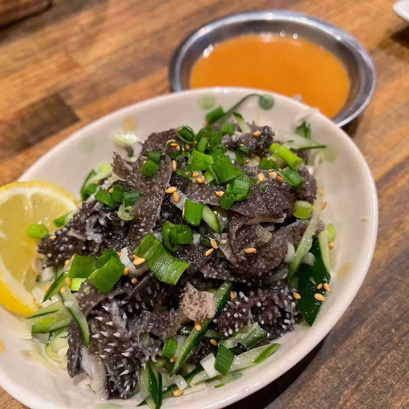 センマイ刺し(ホルモン和 （ホルモンカズ）)