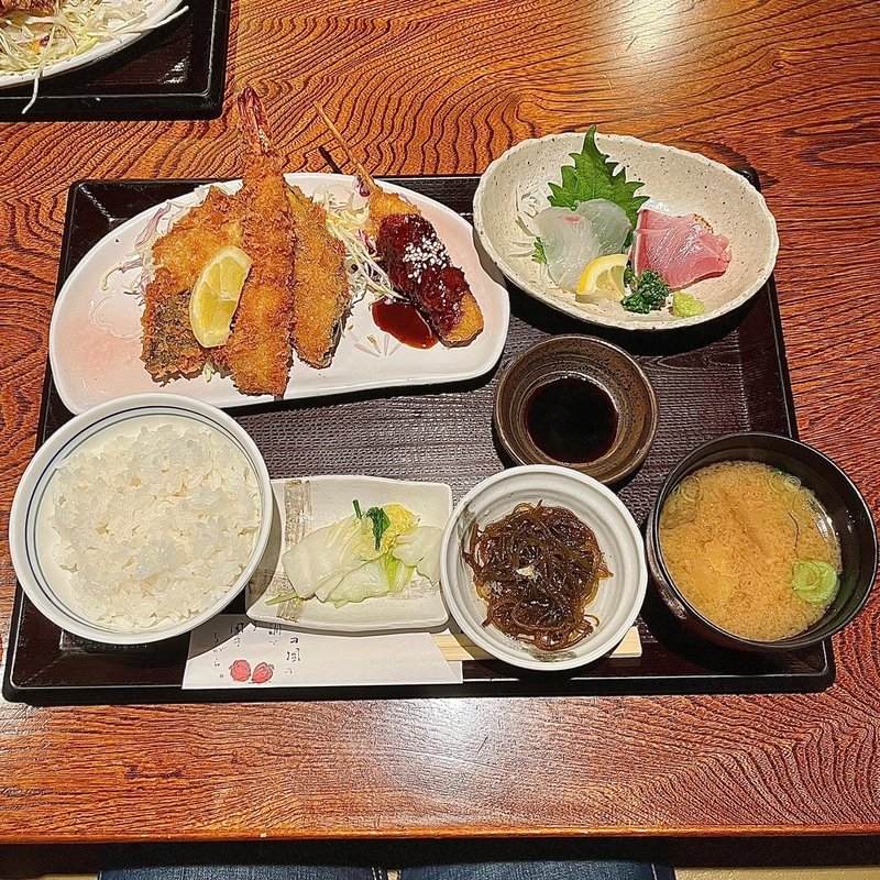 フライ盛合せ定食(海鮮処　兄弟 )