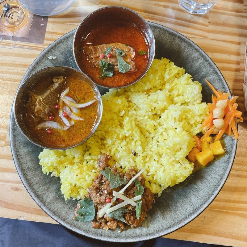 カレー3種盛り(negombo33 高円寺)
