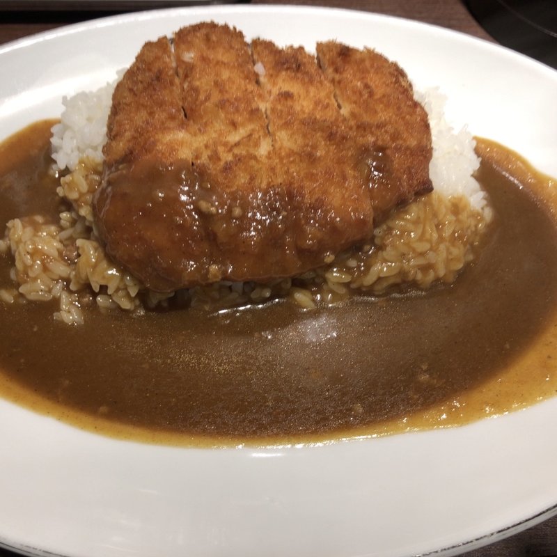 チキンカツカレー(ヨツバカリー 靱本町店)