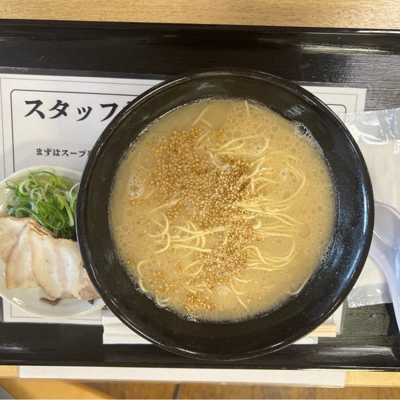 小梅ラーメン(中洲ラーメン３代目小梅屋)