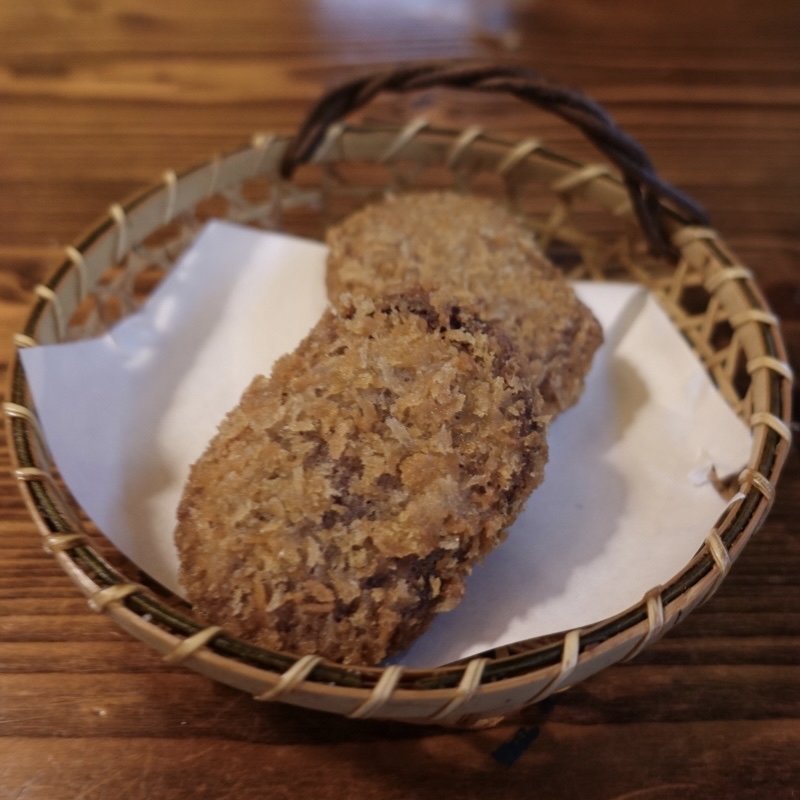 紅イモコロッケ(あっぱりしゃん )