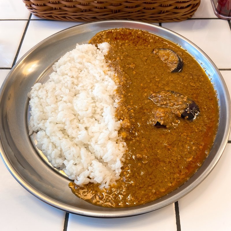 豚と那須のキーマカレー(トミヤマカレー)