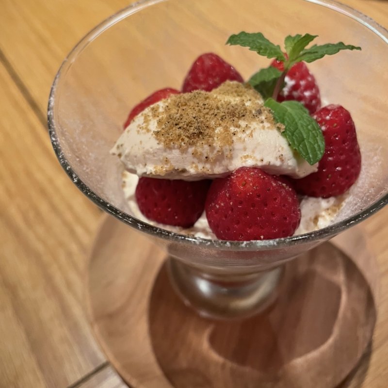 苺とアールグレイのショートケーキ(La Pesquera MARISQUERIA)